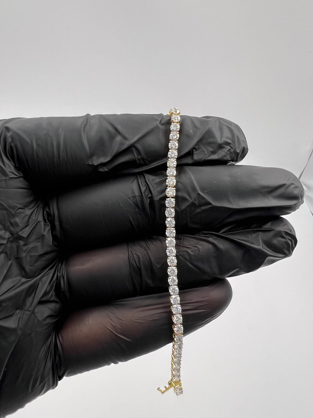 5.00ct Round 4-Prong Tennis Bracelet