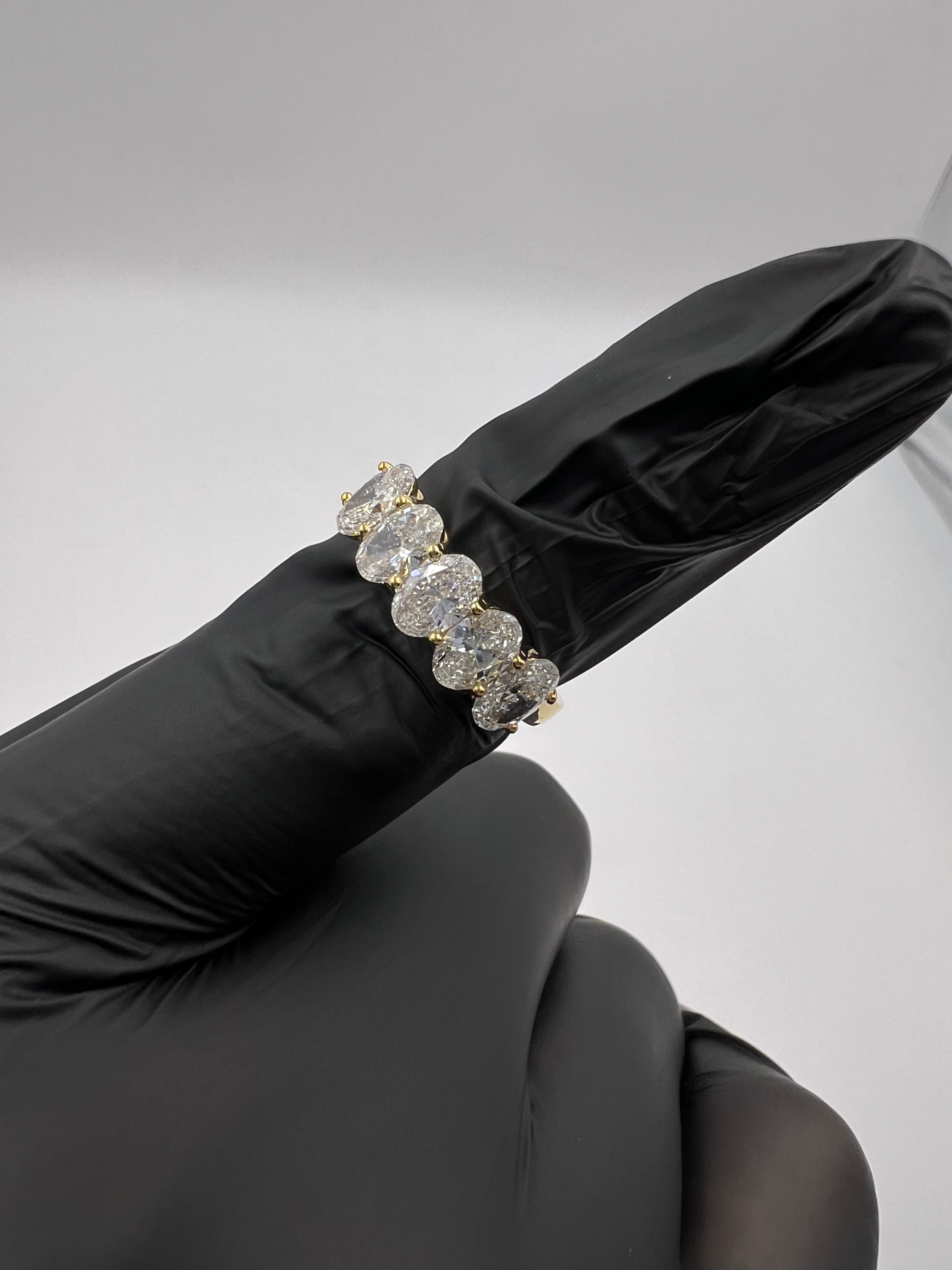 1.80ct Oval 5-Stone Wedding Band