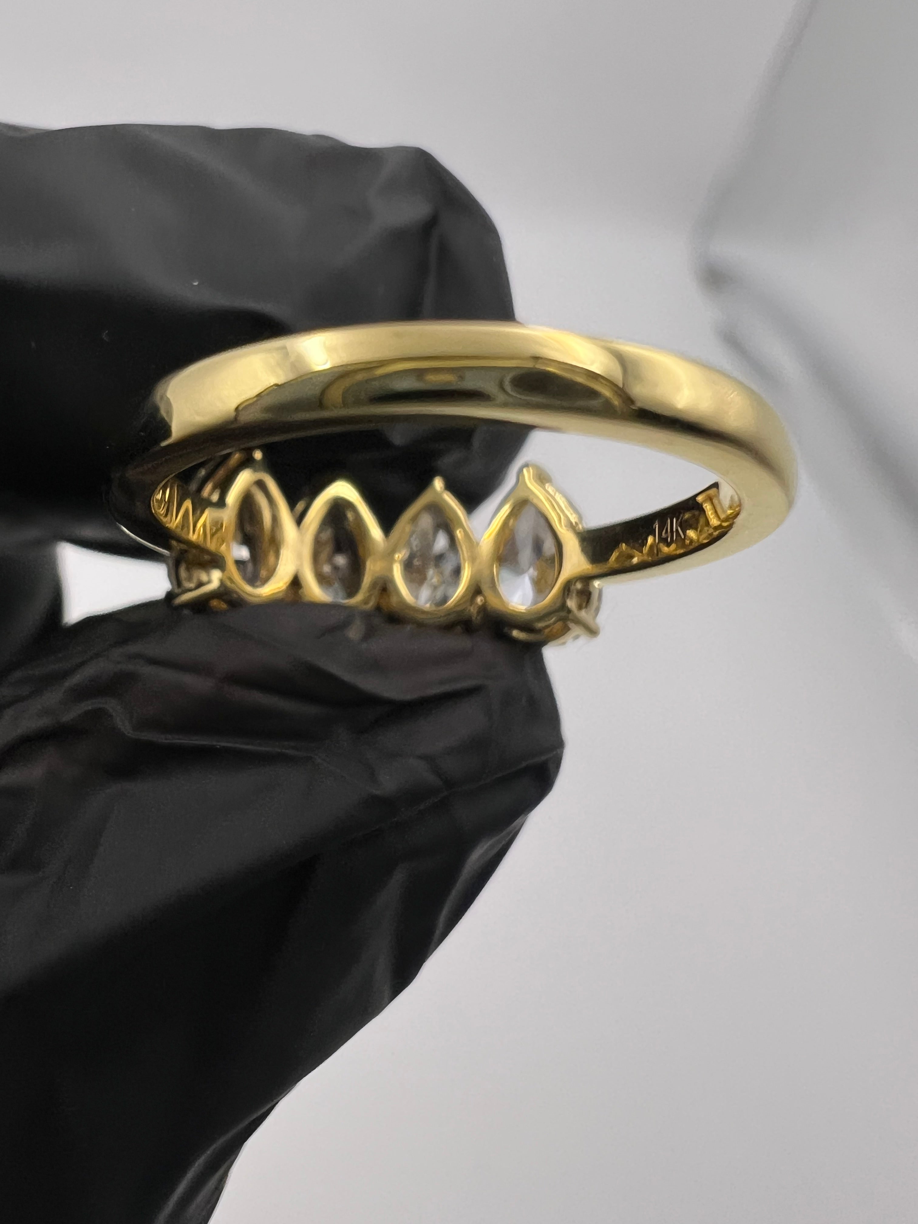 2.25ct Pear 4-Stone Wedding Band