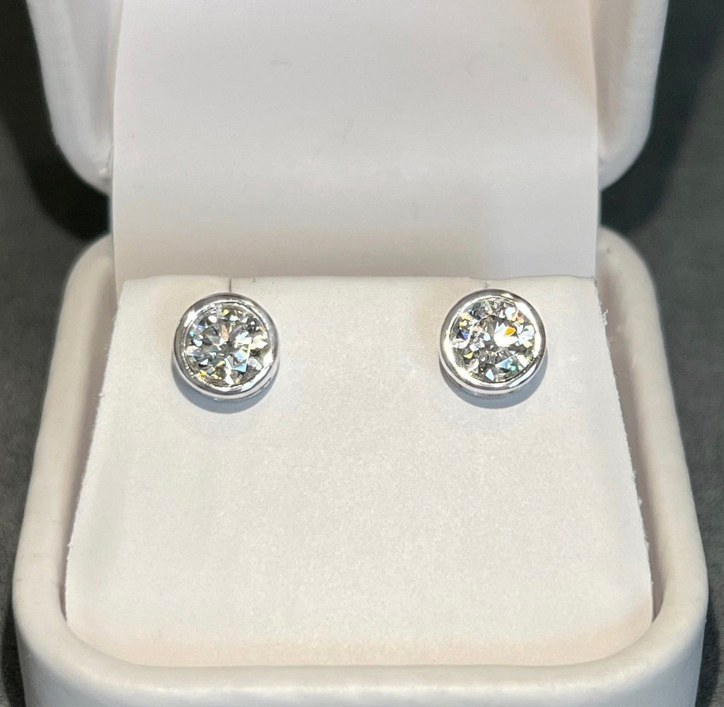 Round Cut Bezel Set Studs