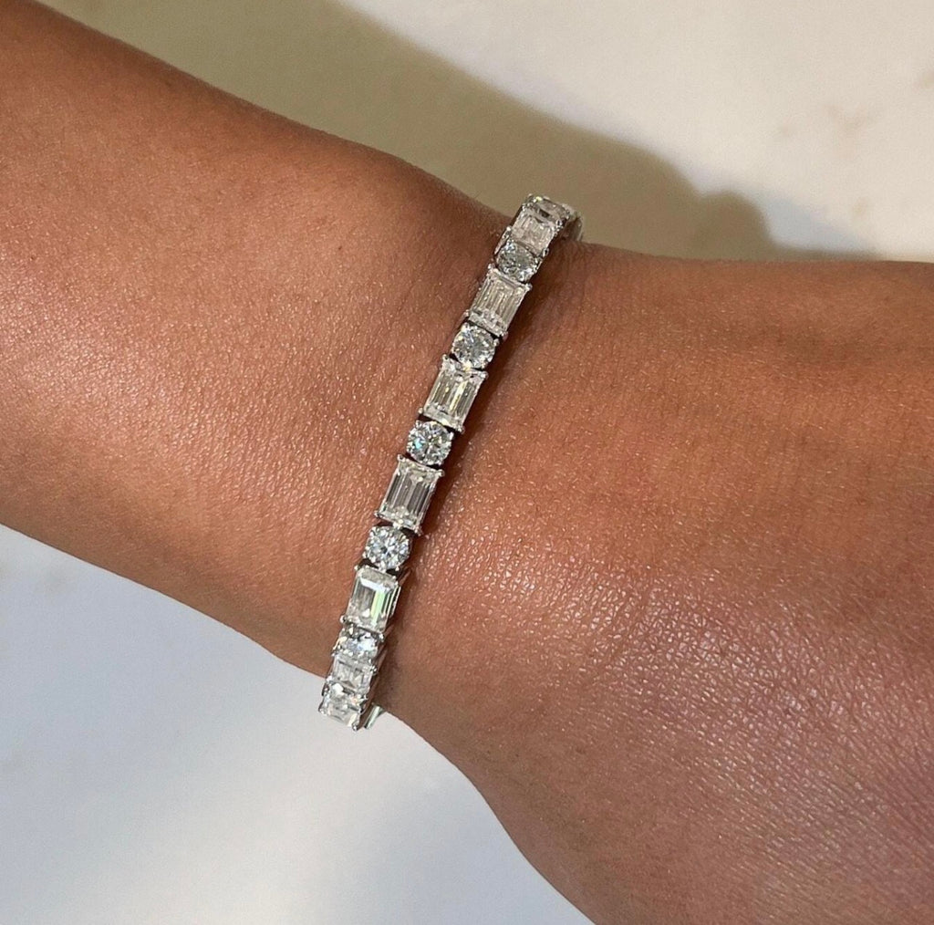 Emerald & Round Cut Tennis Bracelet