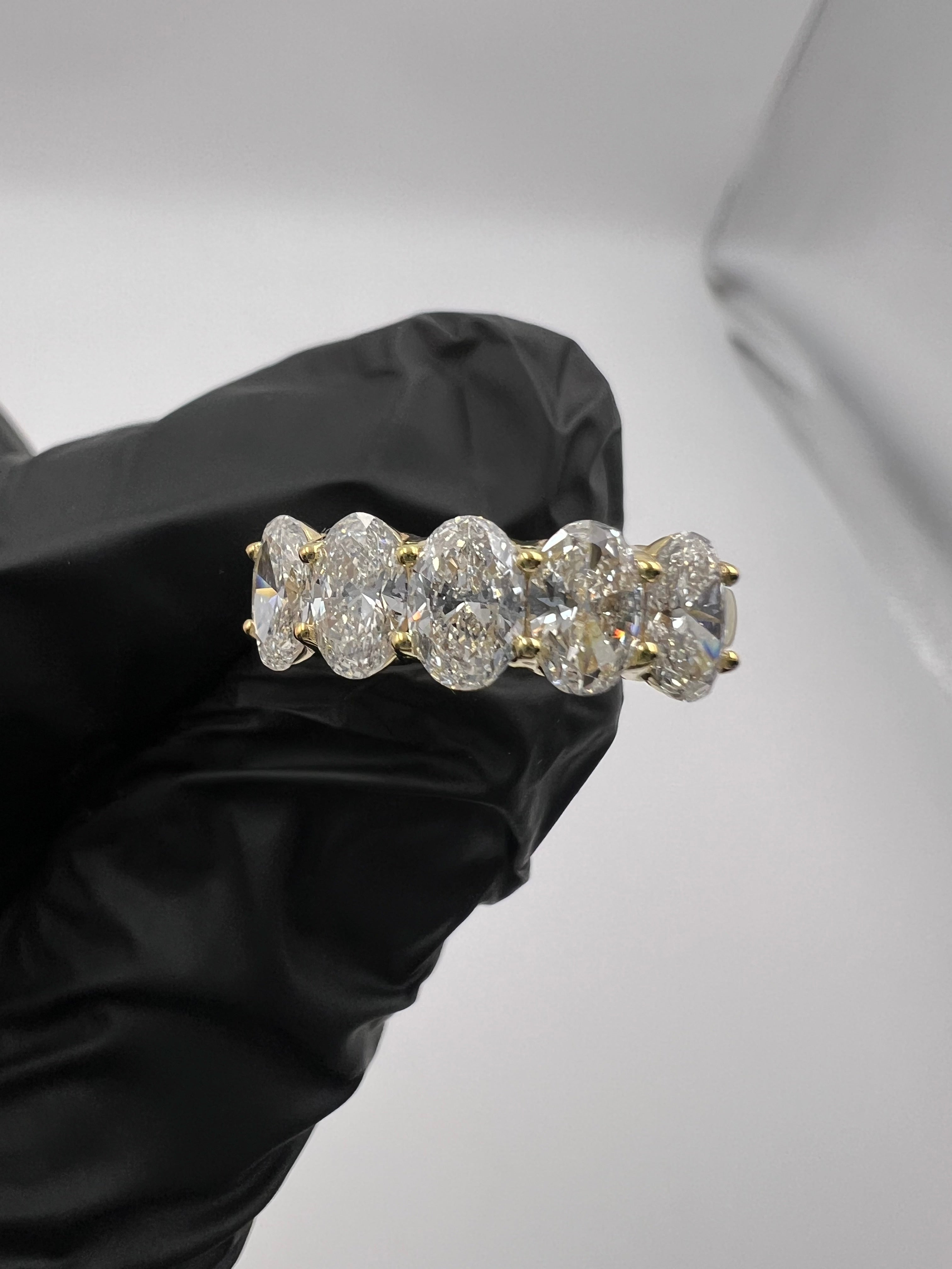 1.80ct Oval 5-Stone Wedding Band