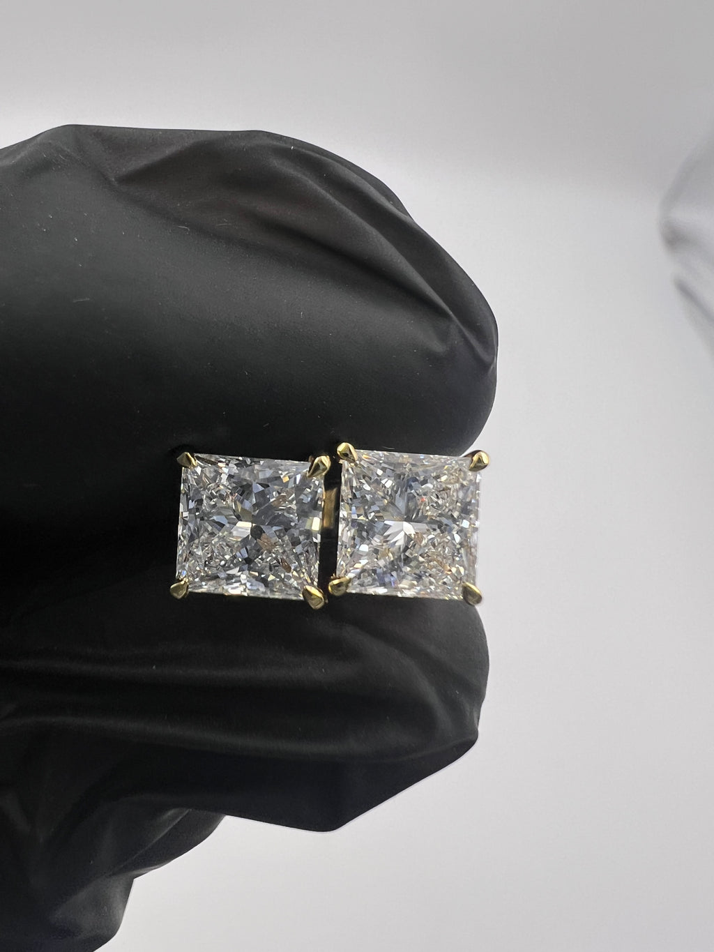 2.00ct Princess Cut Diamonds Studs Earrings