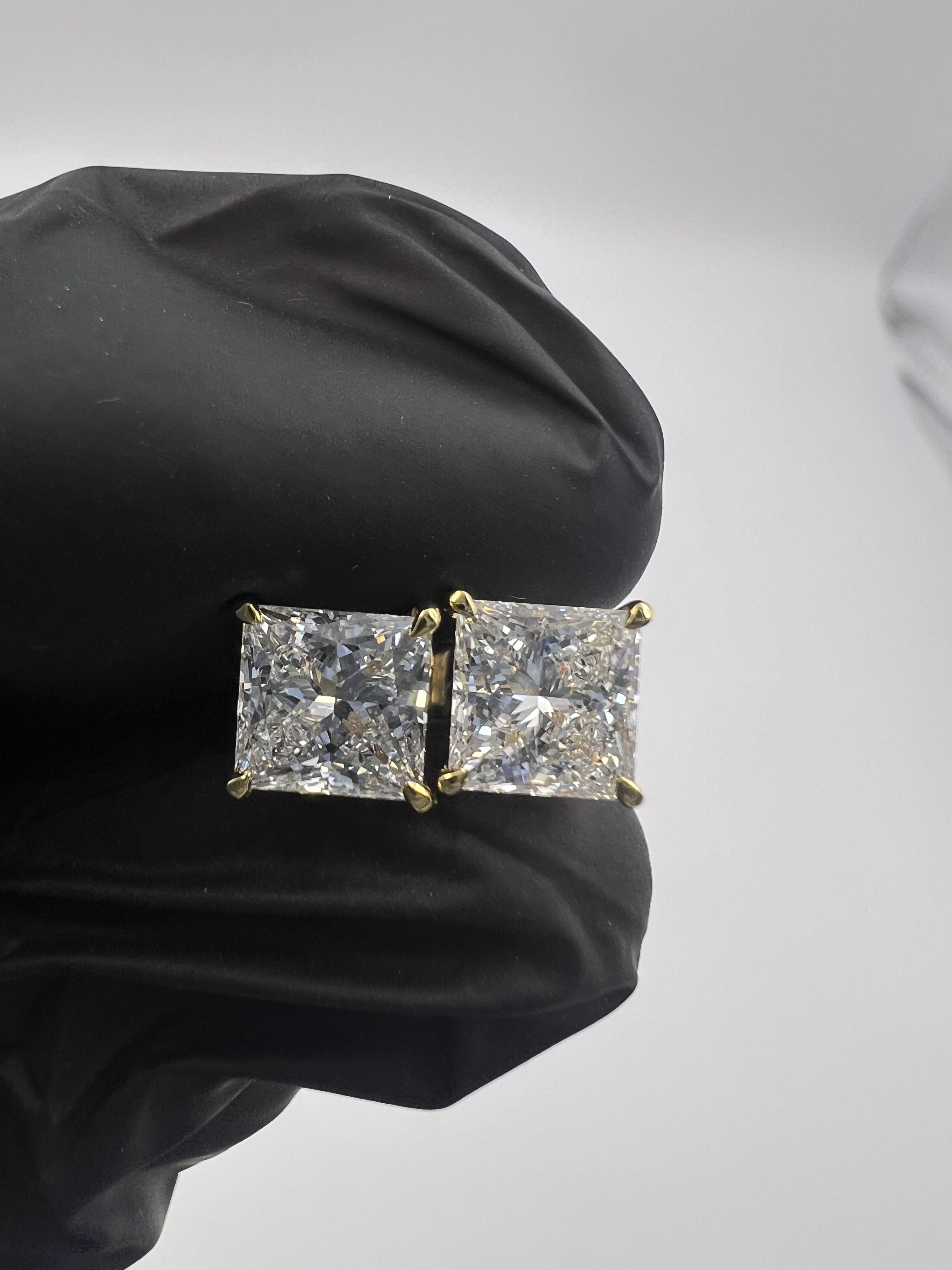 2.00ct Princess Cut Diamonds Studs Earrings