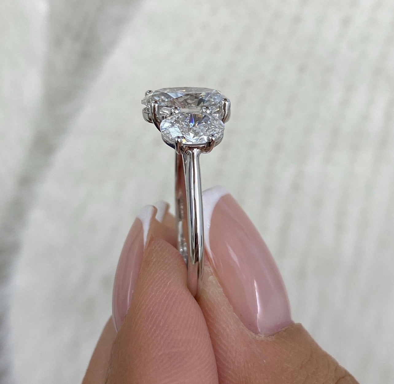 3.70ct Oval 3-Stones Ring