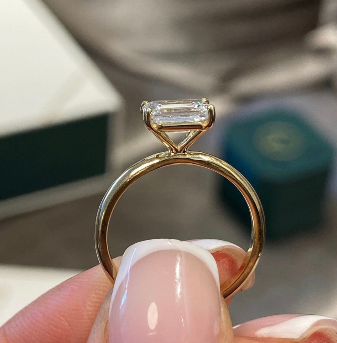 1.00ct Emerald East West Set Proposal Ring