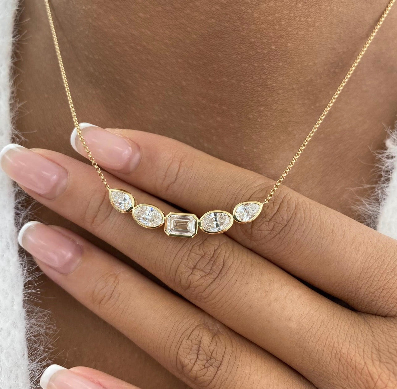 2.50ct Mixed Cut Diamond Bar Necklace