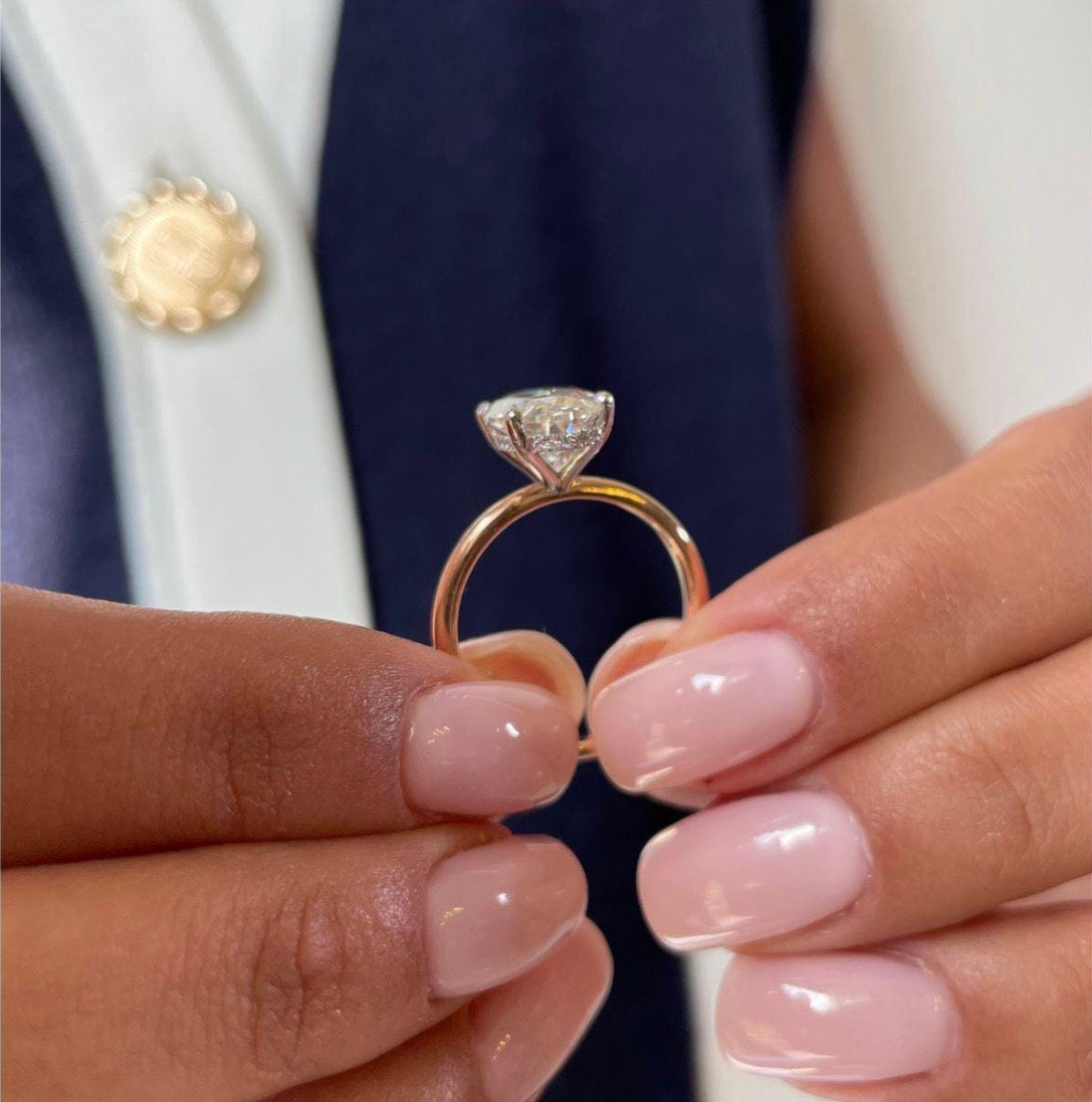 2ct Oval Cut Engagement Ring