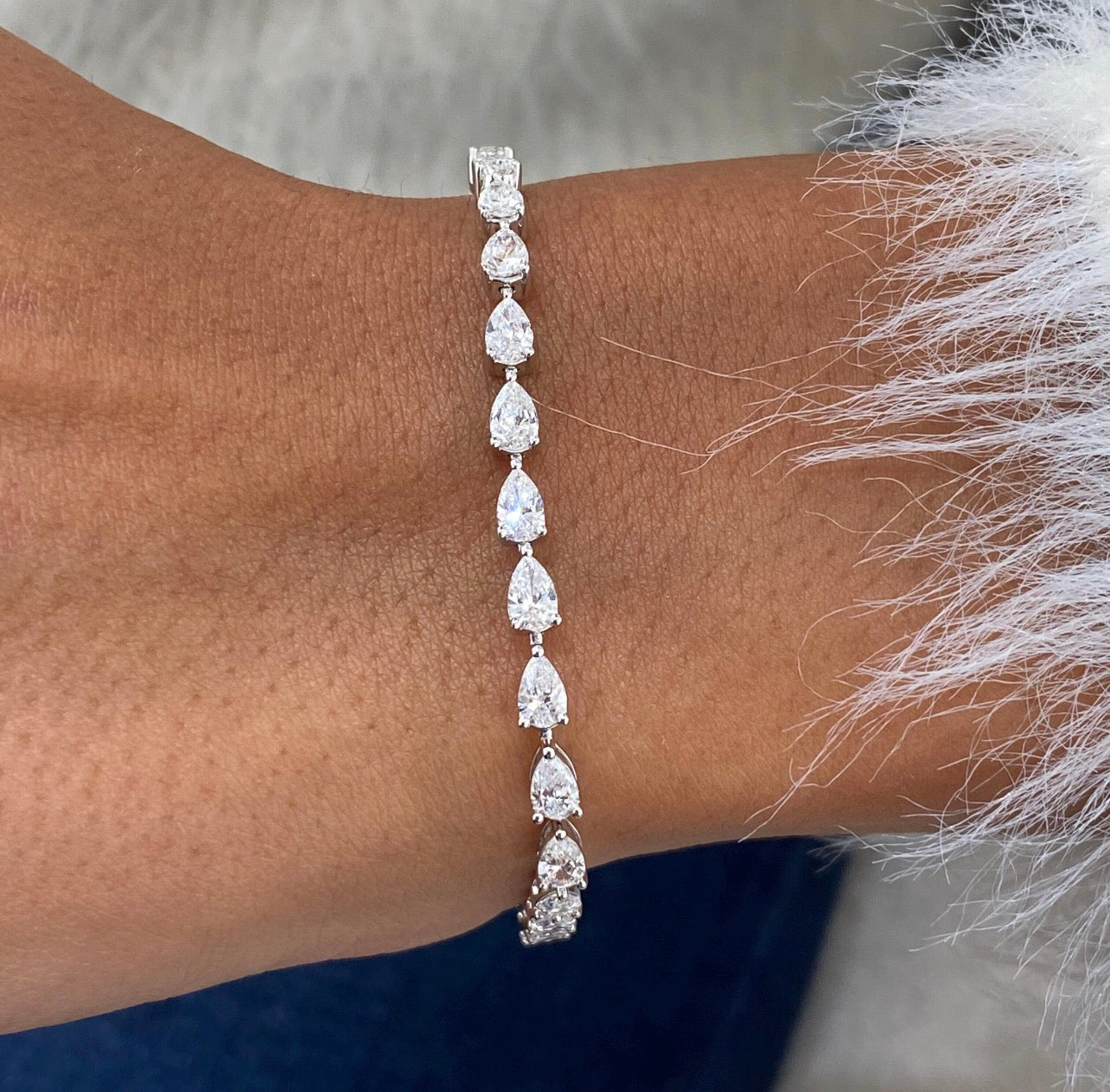 Pear East West Set Tennis Bracelet