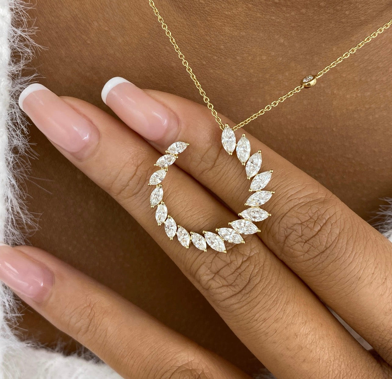 2.3ct Marquise Cut Necklace