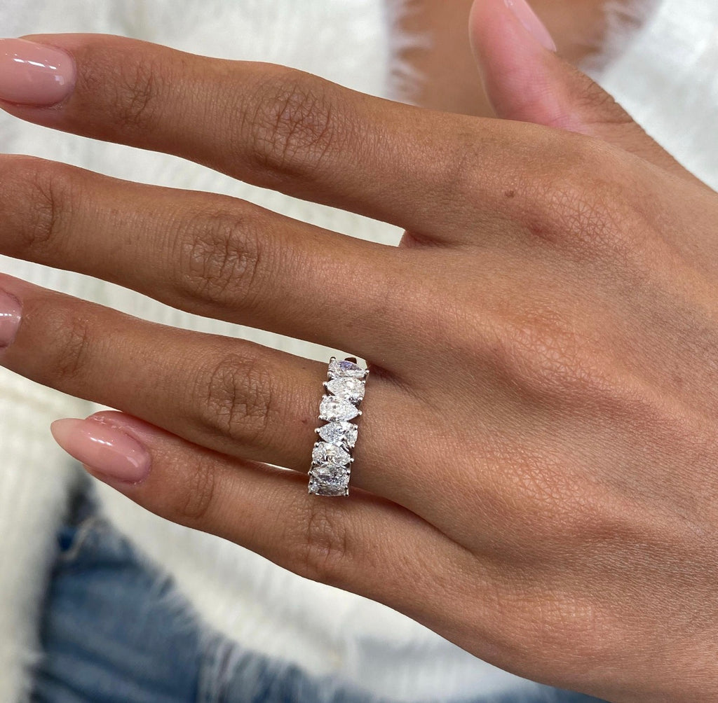 1.6ct Pear Cut Diamond Wedding Band
