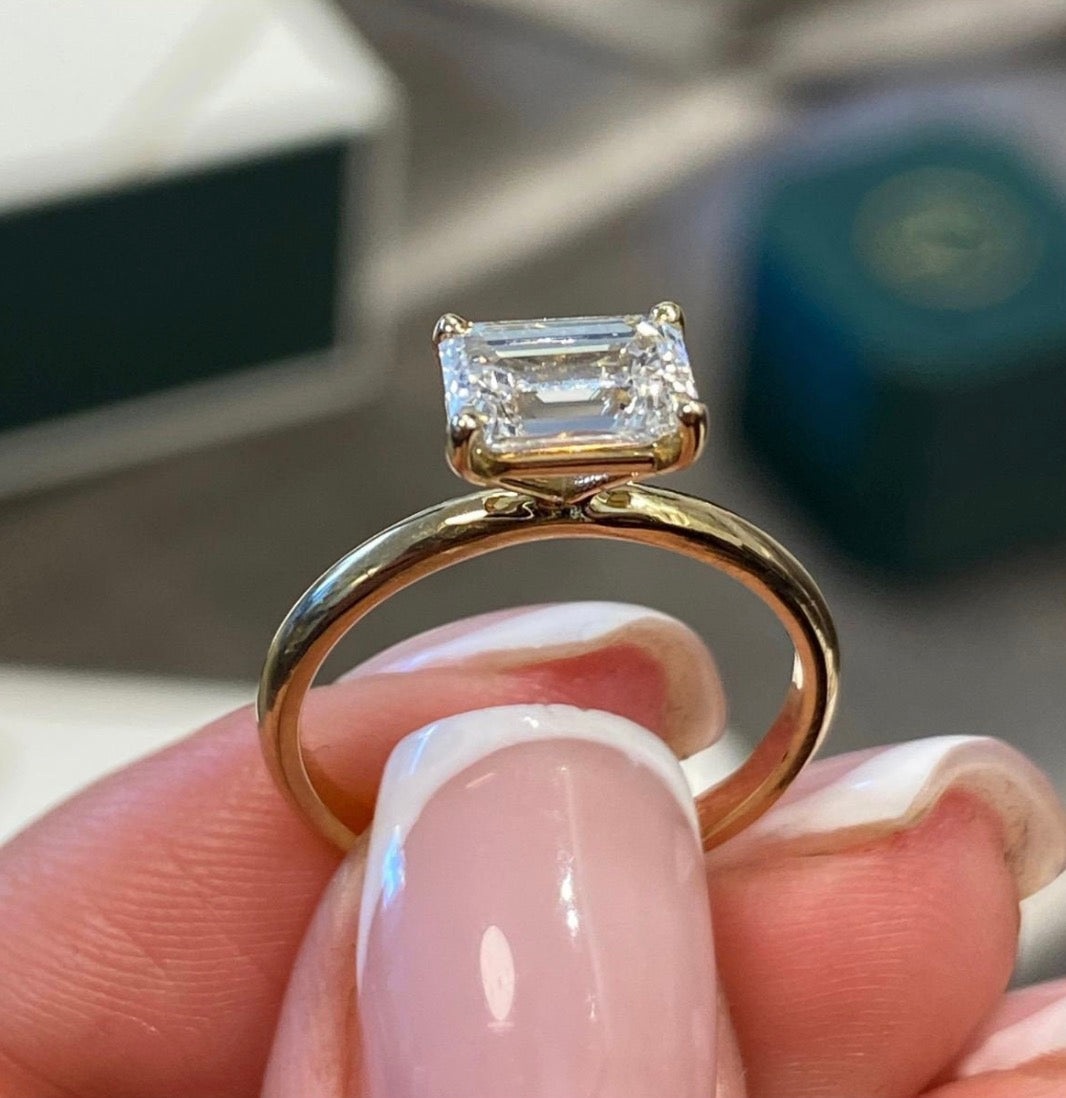 1.00ct Emerald East West Set Proposal Ring
