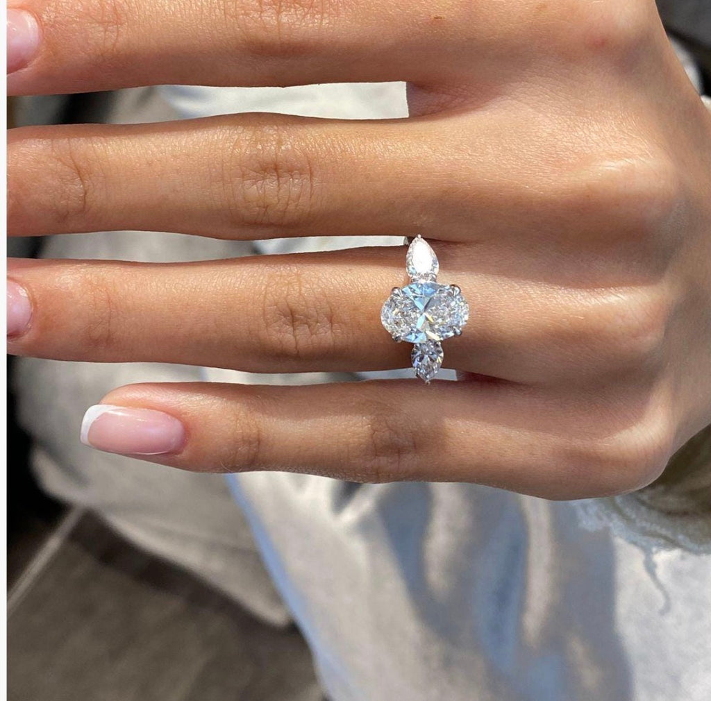 2.5ct Oval Cut 3-stone Ring