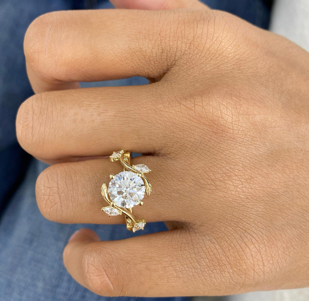 2.80ct Round Cut Accented Band Ring