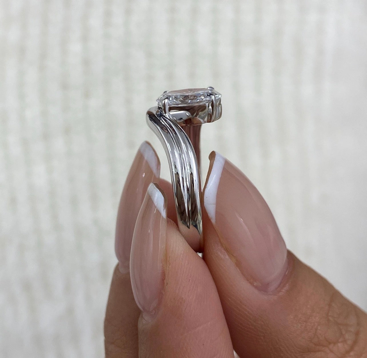 Alyssa Oval Lab Grown Diamond Double Band Ring