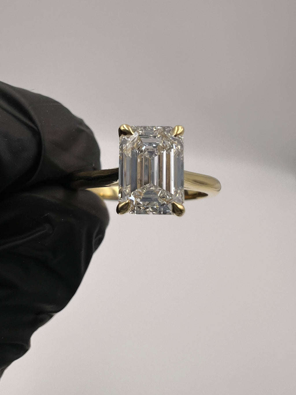 1.54ct Emerald Cathedral 4-Prong Set Engagement Ring - READY-TO-SHIP