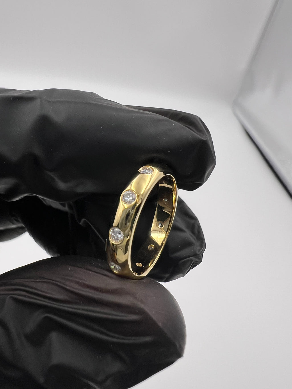 0.40ct Round Bezel Set Wedding Band