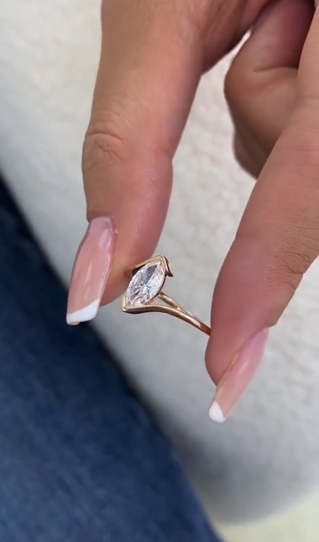 1.00ct Marquise Vertical Capture Ring