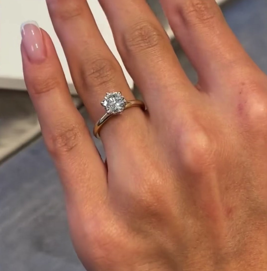 1.00ct Round Cut Engagement Ring