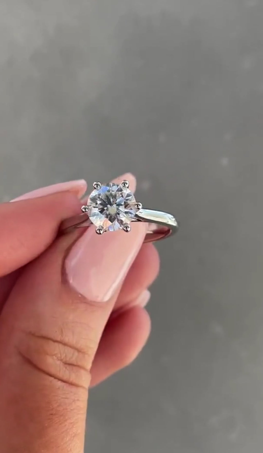 1ct Round Cut Cathedral Set Wedding Ring