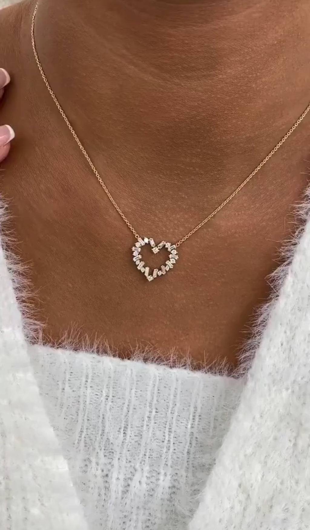 1ct Round & Baguette Cut Heart Necklace