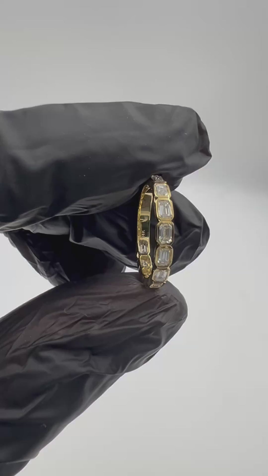1.00ct Emerald East West Bezel Set 3/4 Eternity Band