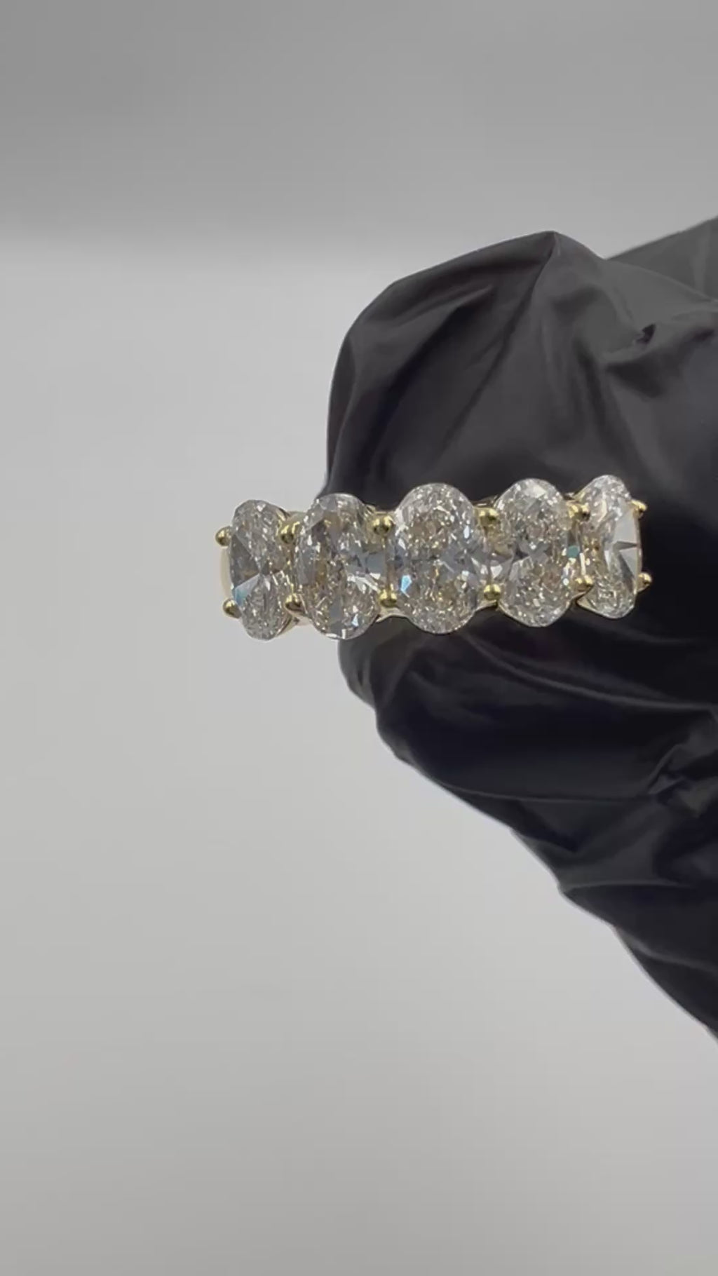 1.80ct Oval 5-Stone Wedding Band